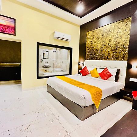 Hotel Grand Bhagwat, Udajpur Zewnętrze zdjęcie