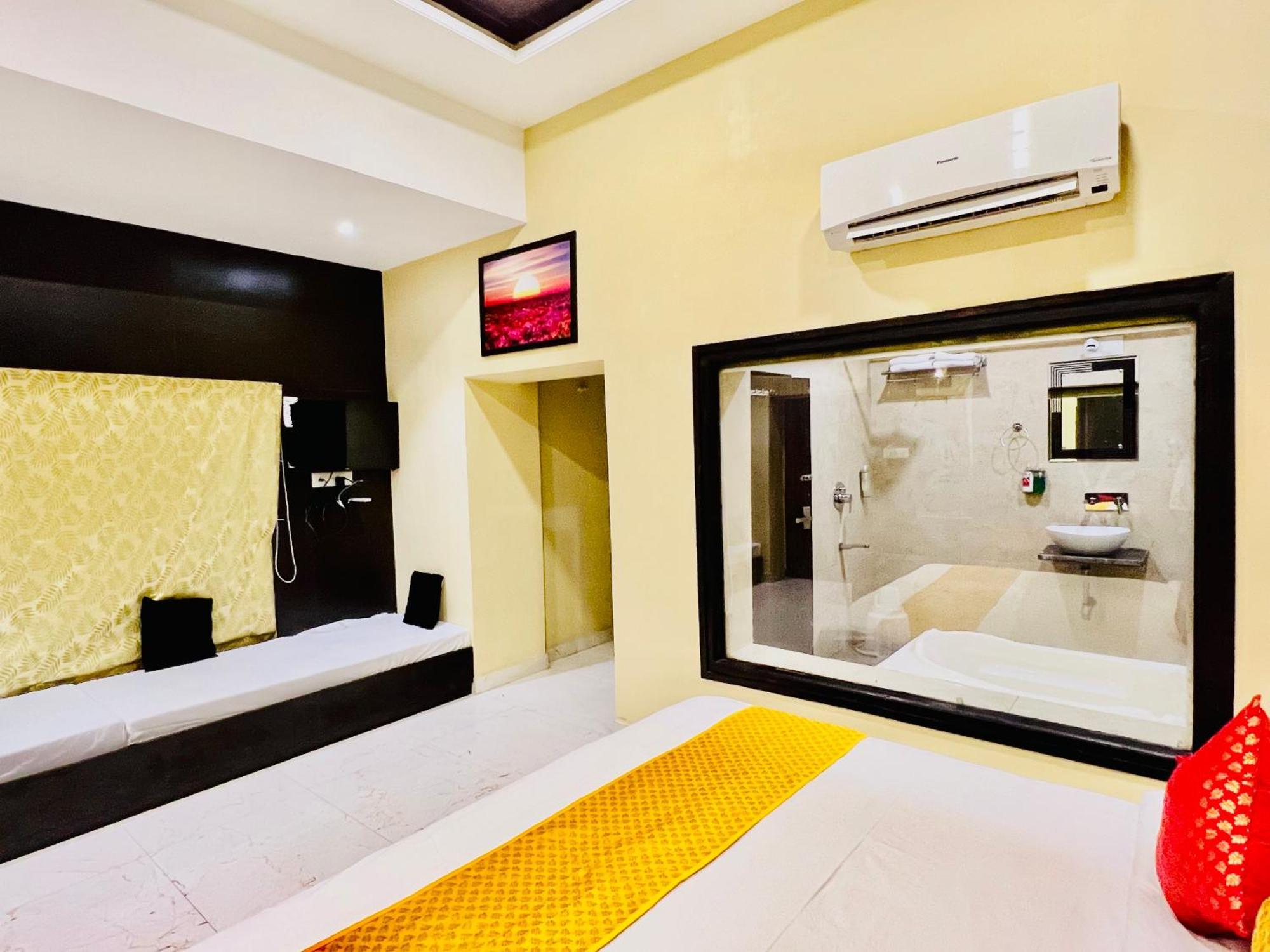 Hotel Grand Bhagwat, Udajpur Zewnętrze zdjęcie
