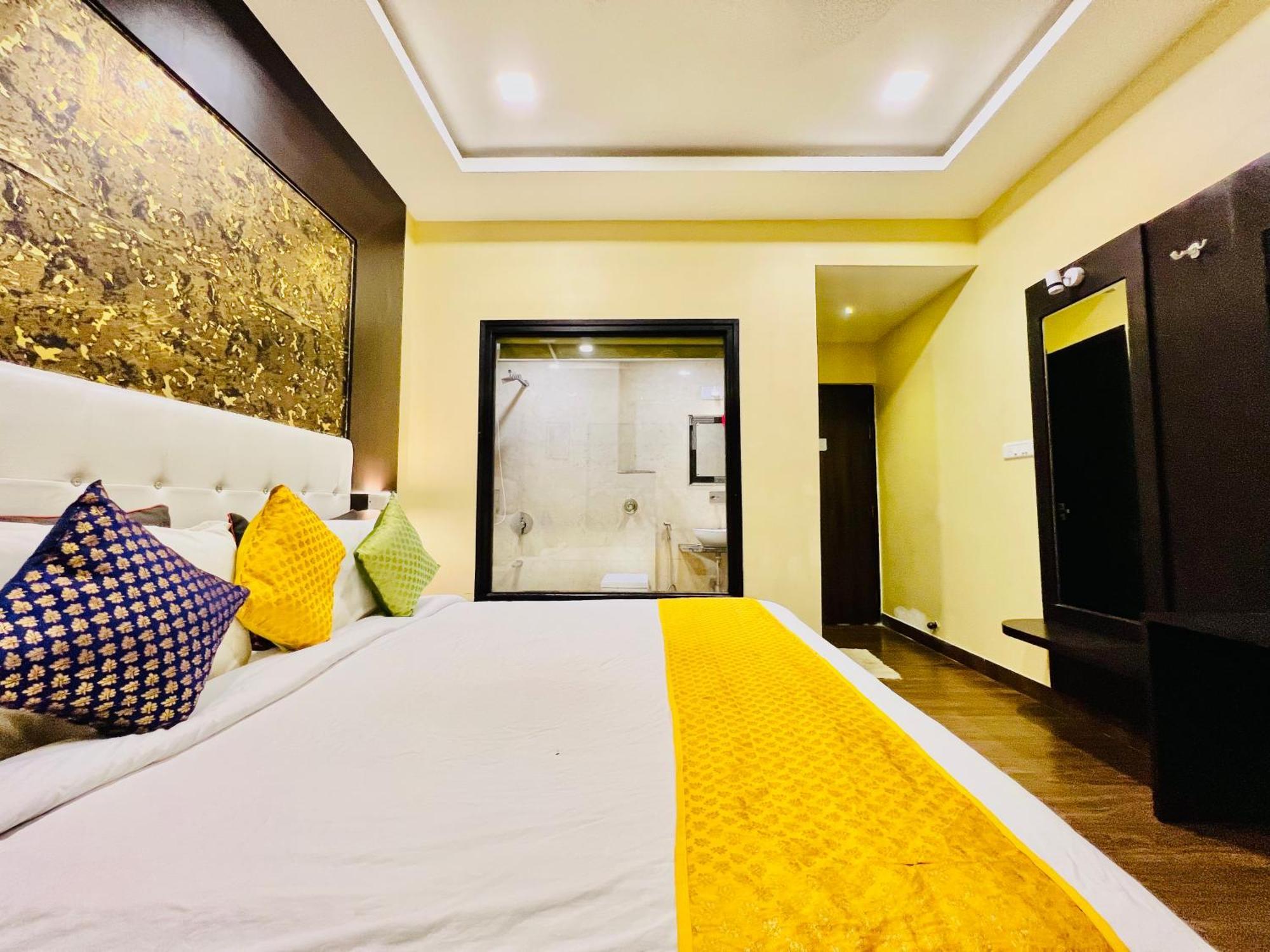 Hotel Grand Bhagwat, Udajpur Zewnętrze zdjęcie