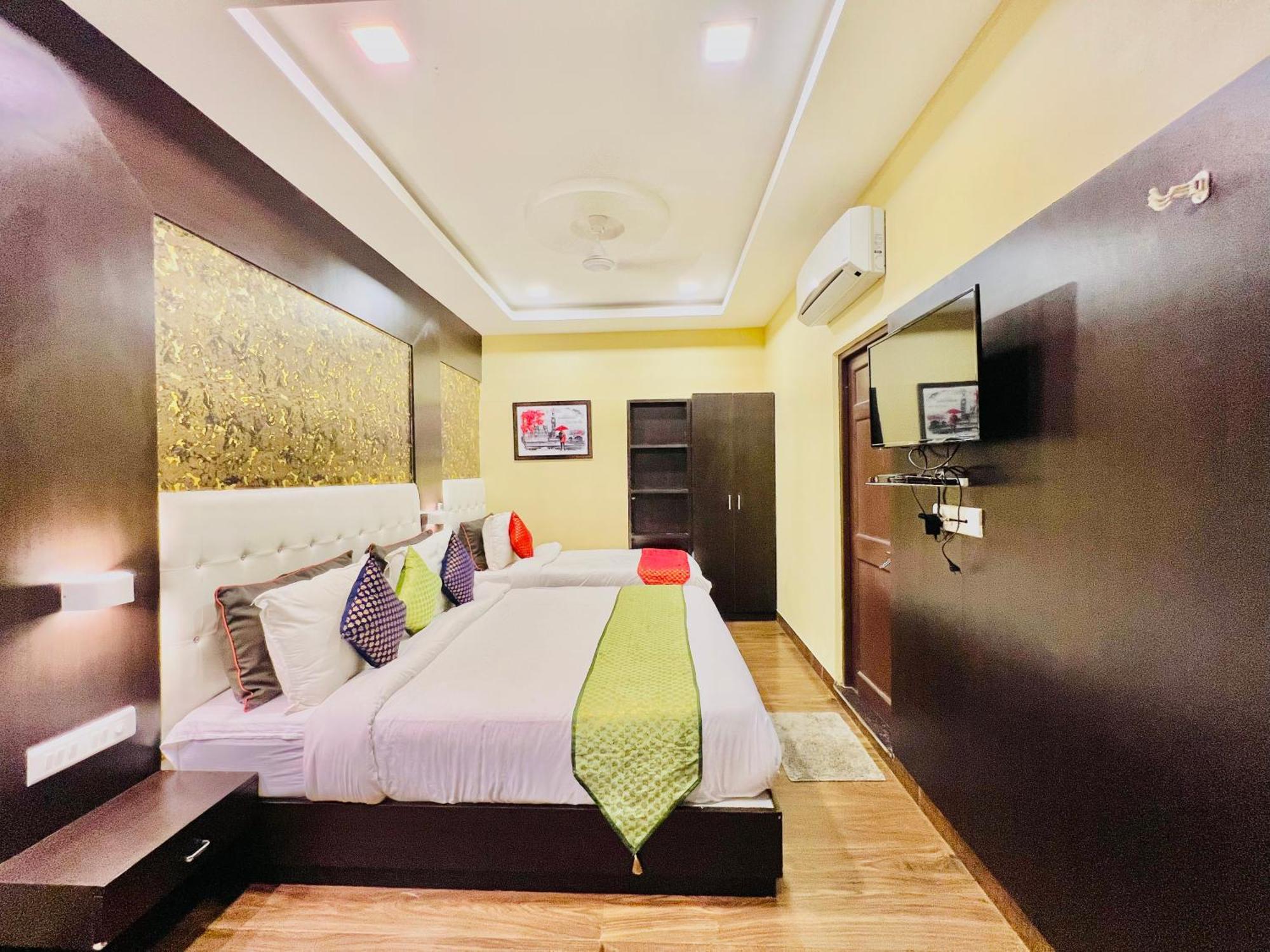 Hotel Grand Bhagwat, Udajpur Zewnętrze zdjęcie